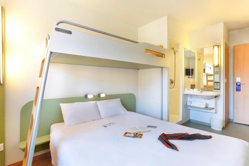 Ibis Budget Biarritz - Anglet Exterior foto